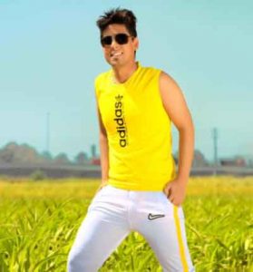 دانلود آهنگ قشنگترین اشتباهی از رامین بی باک