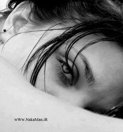 مسافری-از-هند کی اشکاتو پاک میکنه