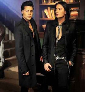 دانلود آهنگ نمیدونم چرا از کامران و هومن دانلود آهنگ نمیدونم چرا از کامران و هومن