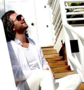 دانلود آهنگ چند نفر به یه نفر از منصور 