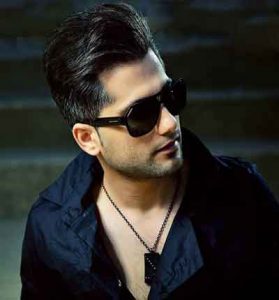 دانلود آهنگ با بی محلیاتم لحظه به لحظه باتم احمد سعیدی