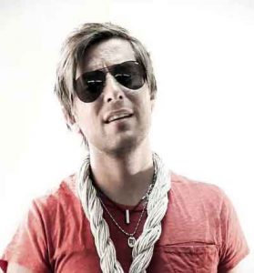 دانلود آهنگ تو رفتی از امیر فرجام دانلود آهنگ تو رفتی از امیر فرجام