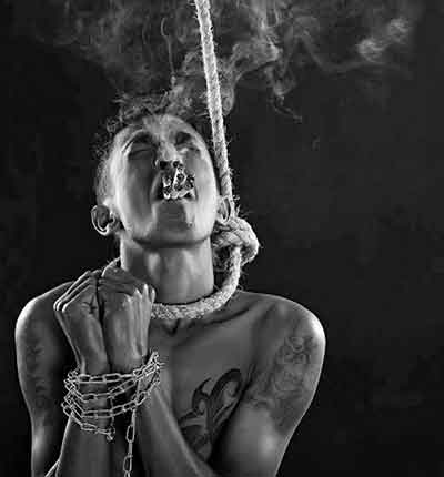 آهنگ یه نگاه گرفتار دشمن سنگسار