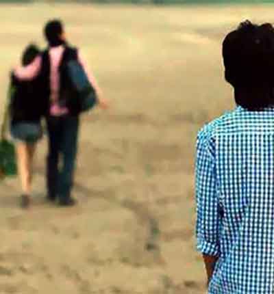 یه غریبه دو تا کفتر