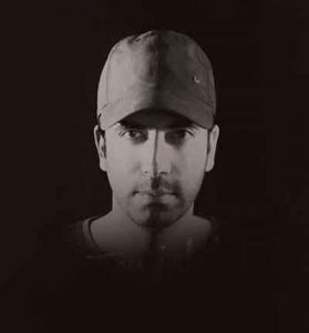 دانلود آهنگ یکی رفته از دانیال شهرتی دانلود آهنگ یکی رفته از دانیال شهرتی