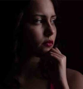 دانلود آهنگ ای شکسته خاطر ز گریه های شبانه دل