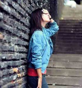 دانلود آهنگ فلک بر سرنوشت من قلم زد از اکبر پیکار و مهدی زرینی