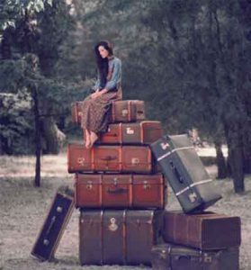 دانلود آهنگ سرم چون گوی در میدان بگرده از شهریار ابراهیمی