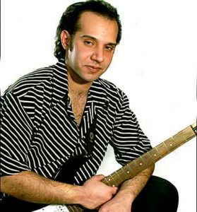 دانلود آهنگ نا امید از فرید نادری