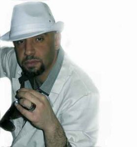 دانلود آهنگ فرید نادری – نازی نازی نازی به خوشگلیت مینازی