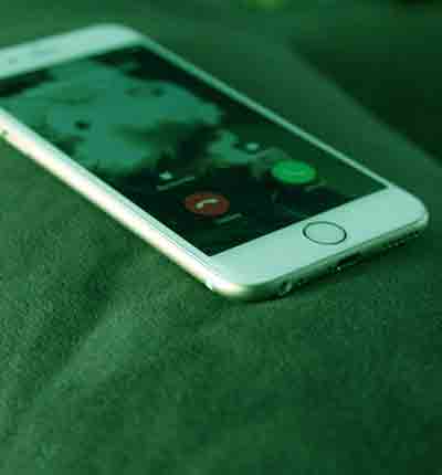 دانلود آهنگ زنگ خور ریمیکس ایفون ( اپل 5 )