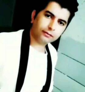 دانلود آهنگ نمیچینم گلی که خار داره دلبر از علی رزاقی دانلود آهنگ نمیچینم گلی که خار داره دلبر از علی رزاقی