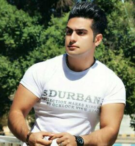 دانلود آهنگ مثل موجی سرگردون که تو دریا تنها شد از رامین بهارستانی دانلود آهنگ مثل موجی سرگردون که تو دریا تنها شد از رامین بهارستانی