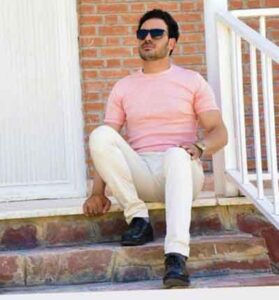 دانلود آهنگ اگه نباشی دل میمیره دلم به چشمات اسیره داوود یونسی | MP3