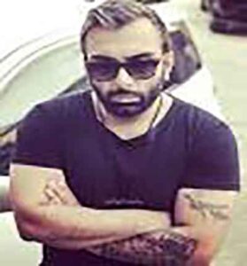 دانلود آهنگ داره بارون میزنه از مصعود صادقلو