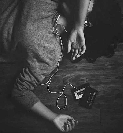 آهنگ عشق و عاشقی دروغه جماعت از دانیال اسماعیل نیا