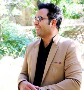 دانلود آهنگ بزن تیغ و نزن جیغ از عباس بابایی