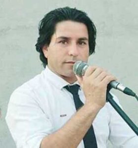 دانلود آهنگ شبا گریه کنم روزا بخندم از غلام ظرافت