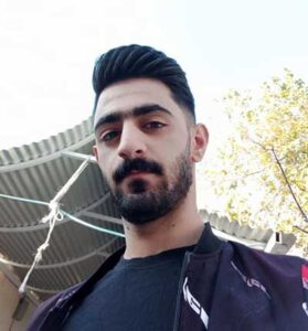 دانلود آهنگ رسیدم بر در هشتی زندان از مجتبی نوروزی دانلود آهنگ رسیدم بر در هشتی زندان از مجتبی نوروزی