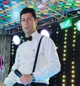 اهنگ خیلی درده بی وفا شه اونی که واسش میمیری از هادی رحیمی MP3