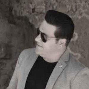 دانلود اهنگ دنیا رو دادن که تماشاش بکنیم یه عمری | MP3