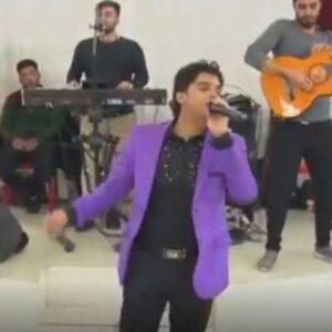 دانلود آهنگ عشق تو زخم کاری رو دل اثر میذاری از حسن قره گل دانلود آهنگ عشق تو زخم کاری رو دل اثر میذاری از حسن قره گل