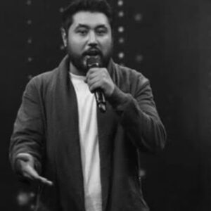 دانلود آهنگ عشق یعنی تو یعنی چش و ابروت از جمال مبارز