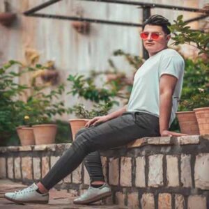 دانلود آهنگ وه دست آوردند سخته خوشگل مو سر شلخته MP3 (با کیفیت ۳۲۰ + متن)