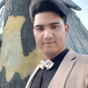 دانلود آهنگ تفنگ دسته نقرم را فروختم از امید دلنواز دانلود آهنگ تفنگ دسته نقرم را فروختم از امید دلنواز