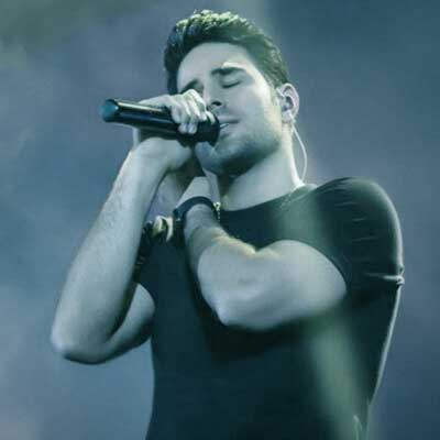 ای ماه پیشانی بگو در آسمان کیستی