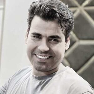 دانلود آهنگ هرشب با گریه میخوابم لعنت به این جدایی بیدل برزویی