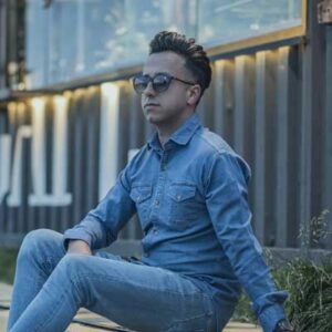 دانلود آهنگ ساکت و صبورم اما از غصه پرم رضا دژانگاه دانلود آهنگ ساکت و صبورم اما از غصه پرم رضا دژانگاه