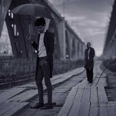 رفتی از کنارم تنها نزار بمونم