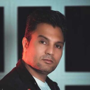 دانلود آهنگ من موندمو این همه غم چرا رها نداره از مجتبی آلاله