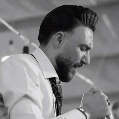 مصطفی ابراهیمی دنیا دلتنگی