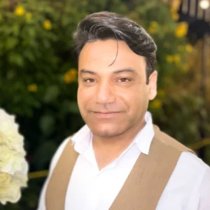 دانلود اهنگ می زدم لولم مست و شنگولم نصرالله واحدی دانلود اهنگ می زدم لولم مست و شنگولم نصرالله واحدی