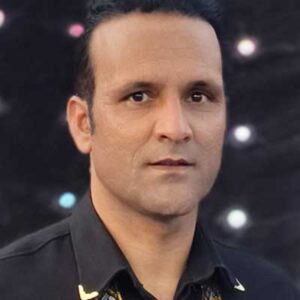 دانلود آهنگ گناه من چیه سنگین سوارم مصطفی دهجو دانلود آهنگ گناه من چیه سنگین سوارم مصطفی دهجو